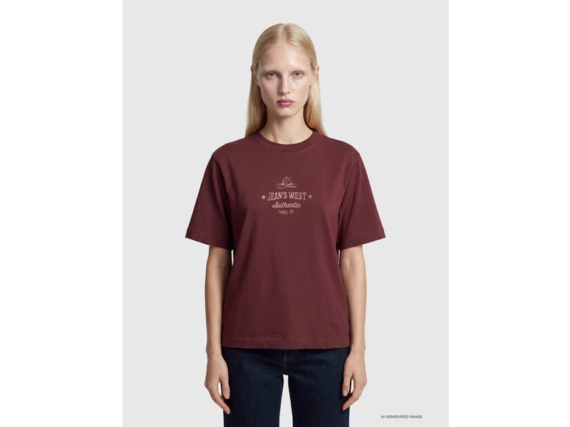 T-shirt over fit con stampa western