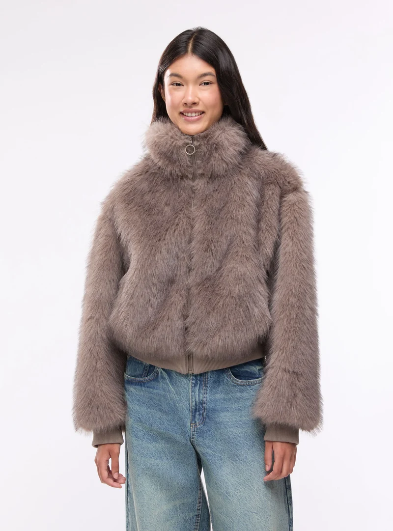 Bomber effetto pelo lungo con zip