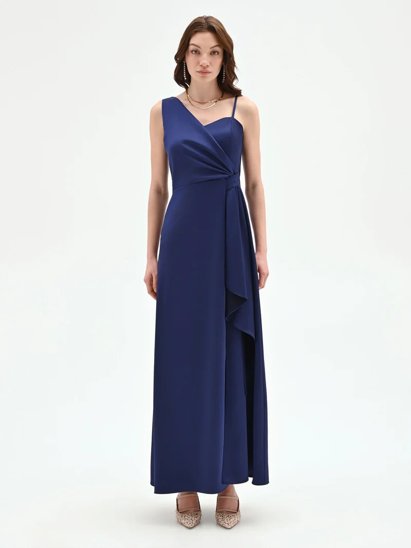 Abito atelier lungo blu indaco con nodo drappeggiato