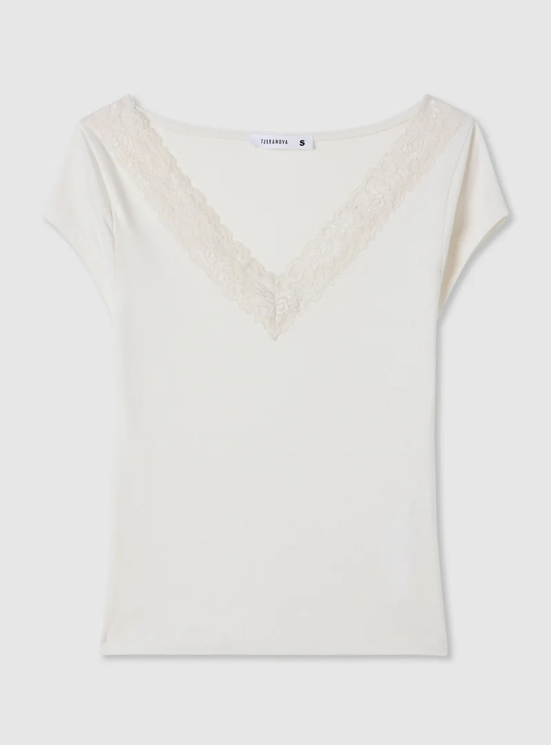 T-shirt con inserto in pizzo