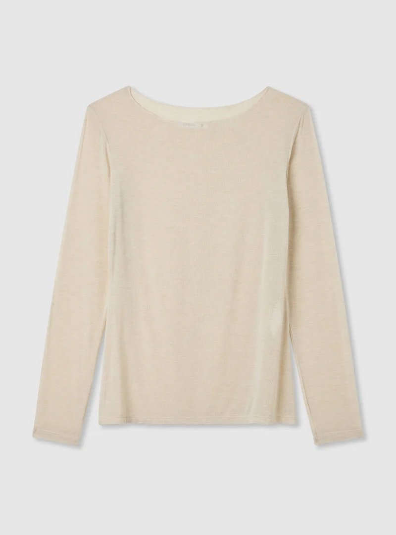 T-shirt a maniche lunghe con scollo a barca