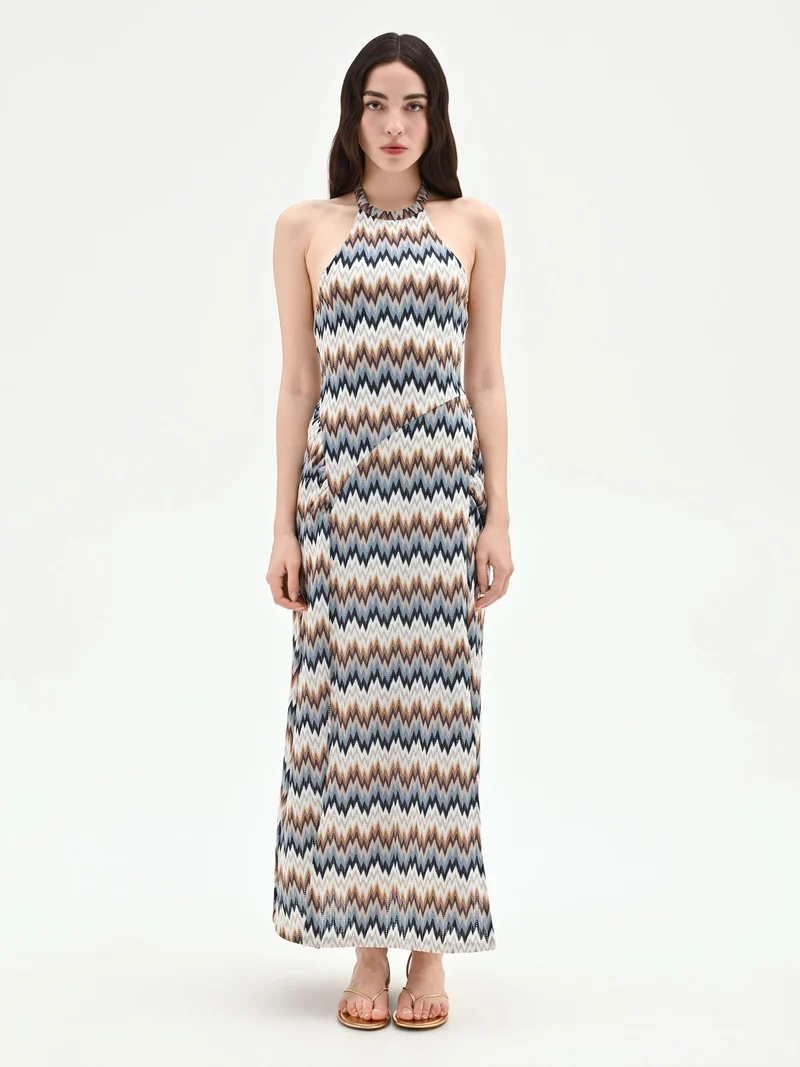 Abito lungo azzurro con motivo chevron