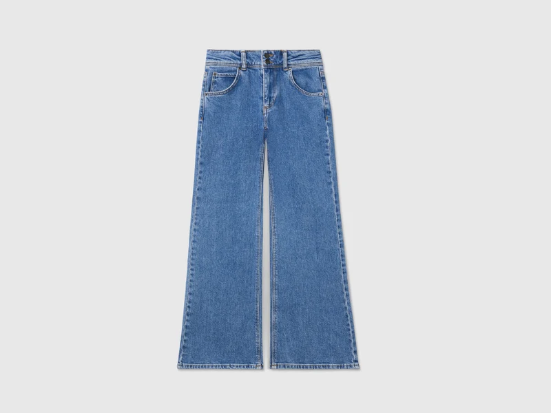 Jeans flare fit lavaggio chiaro