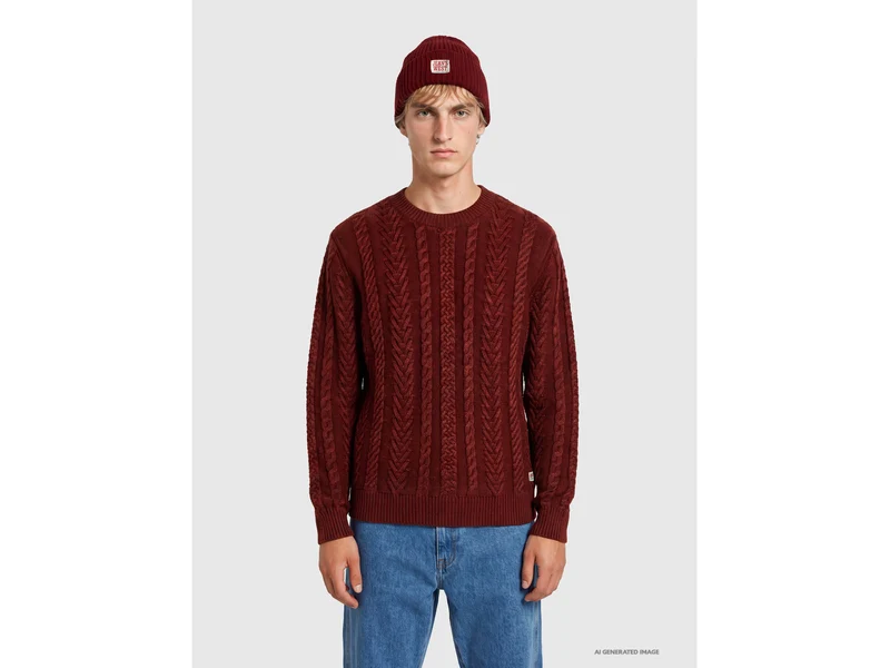 Maglione a trecce 100% lana