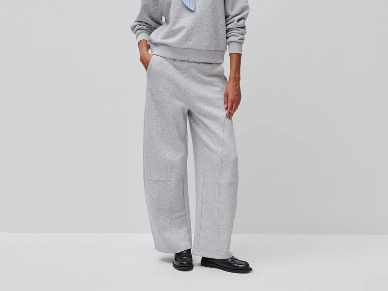 Pantaloni in felpa barrel fit