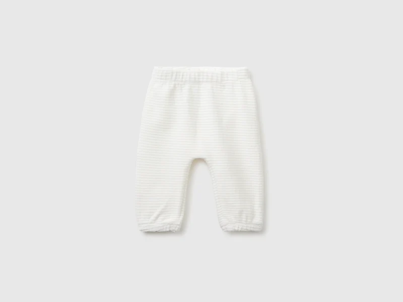 Pantaloni in ciniglia con ricamo