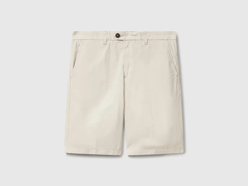 Bermuda chino in cotone leggero