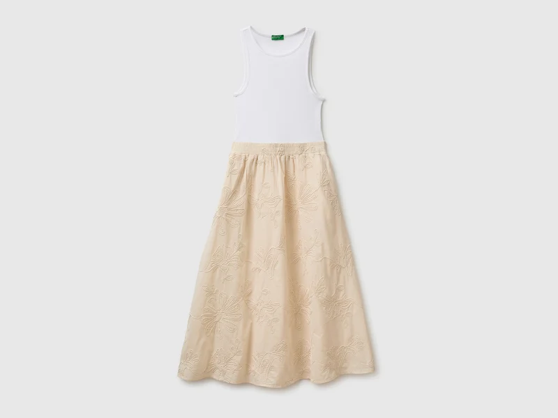 Vestito midi con ricami floreali
