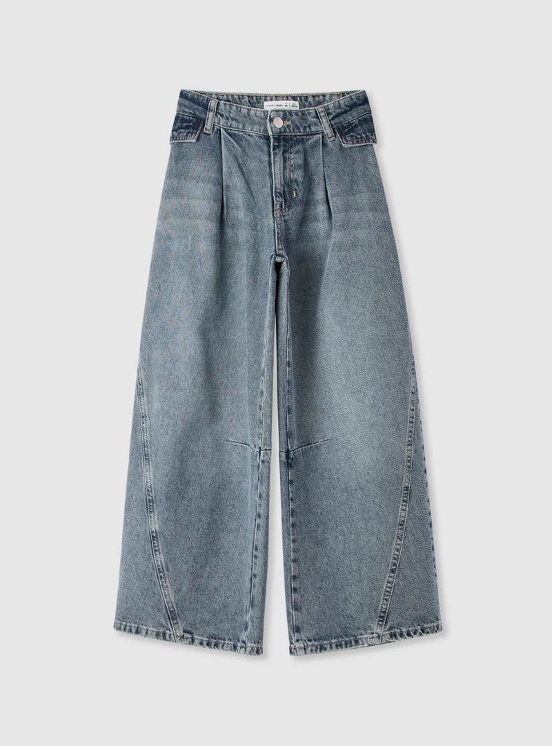 Jeans wide leg con tagli