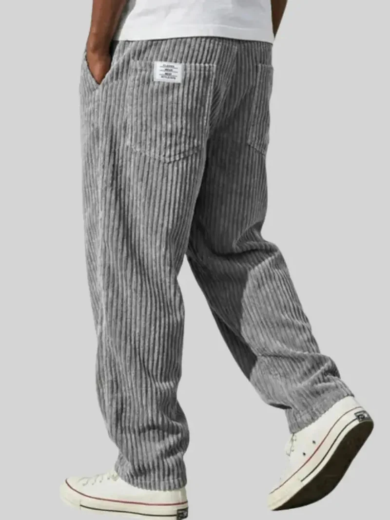 Men's Relaxed Fit Sophisticated Corduroy Trousers