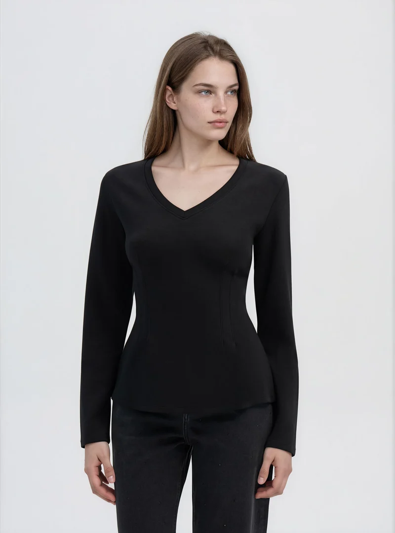 T-shirt a maniche lunghe con scollo a V