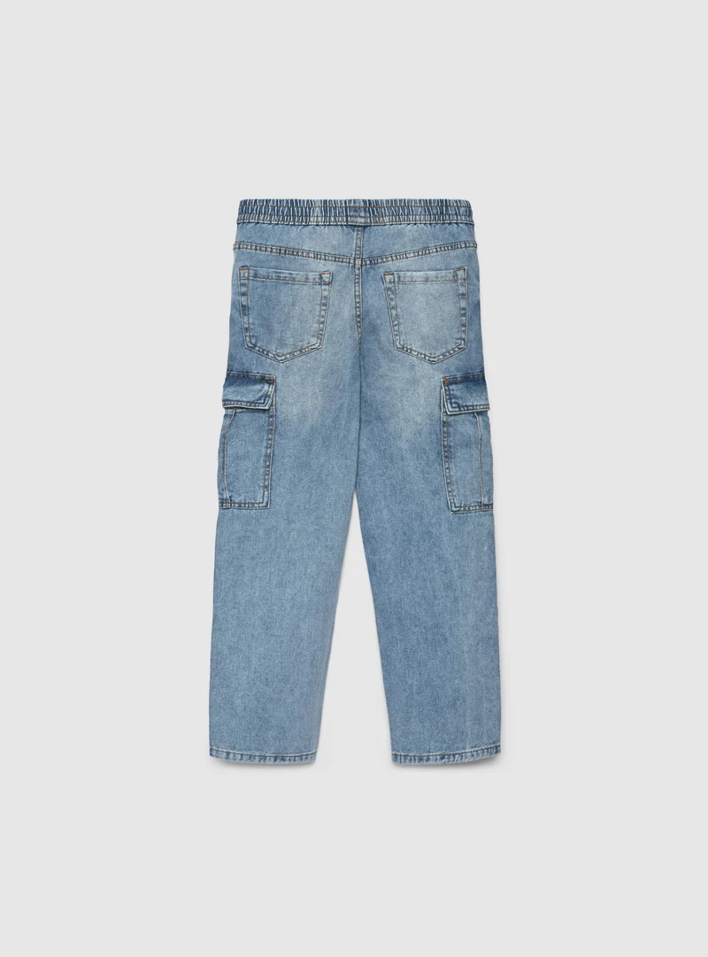 Jeans cargo wide leg con coulisse