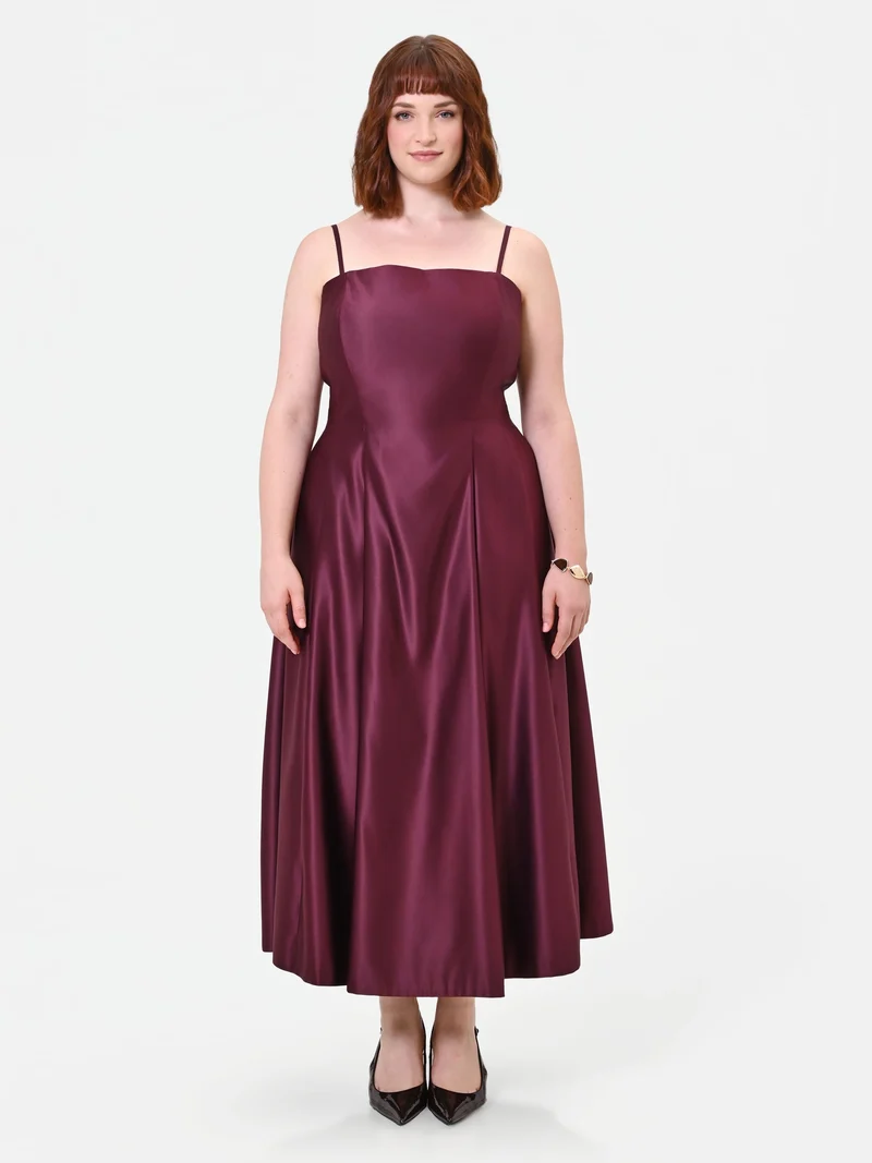 Abito Curvy bordeaux rosso in raso