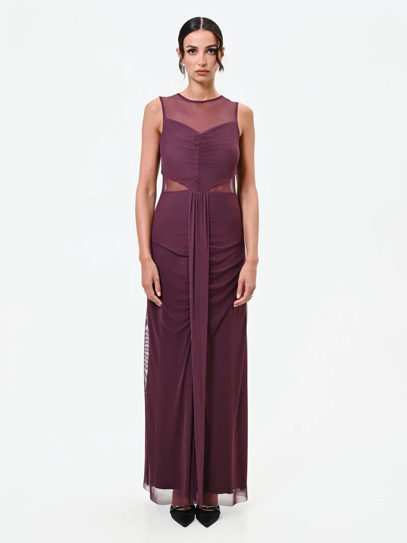 Abito lungo bordeaux rosso con corpino drappeggiato e tulle