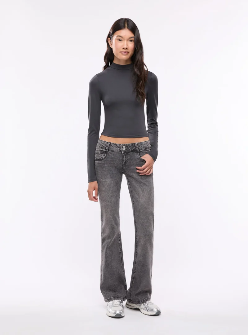 T-shirt crop a lupetto tinta unita