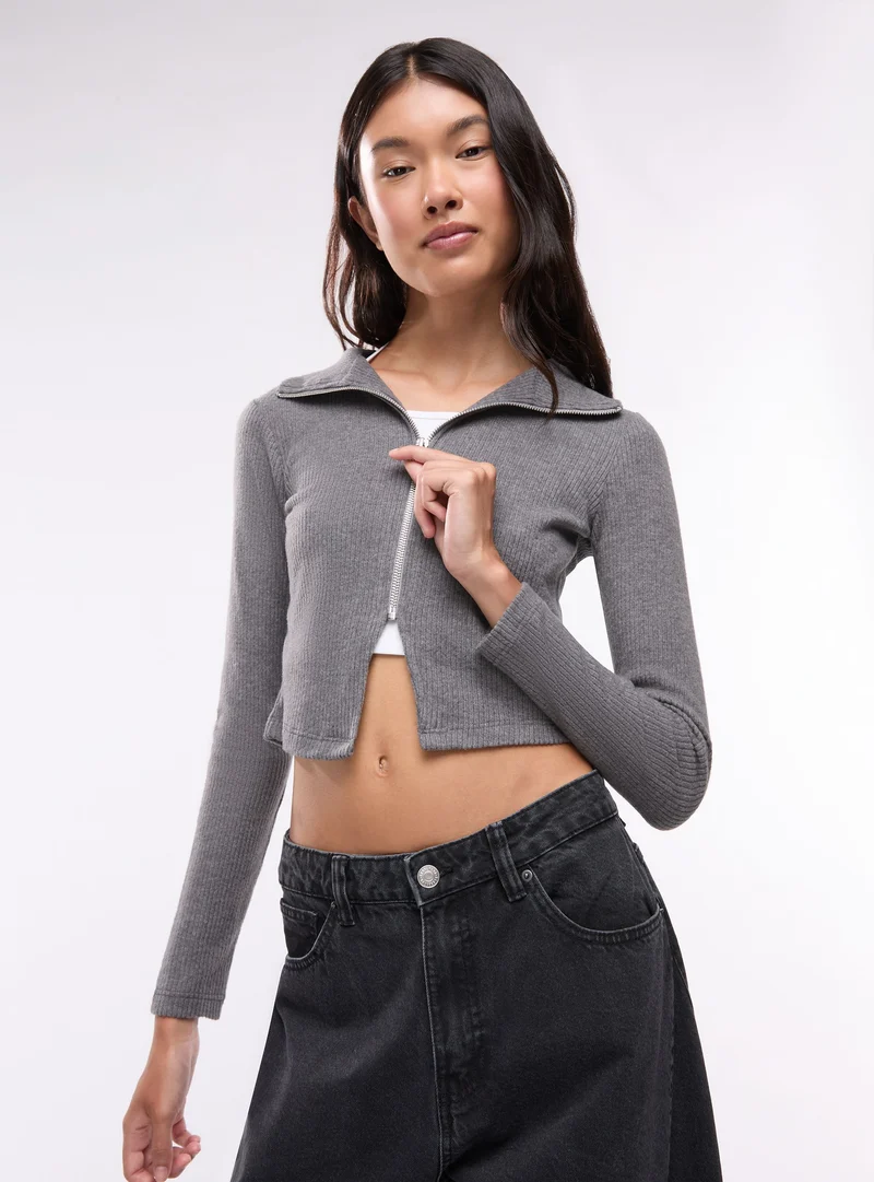 T-shirt a maniche lunghe con zip e collo