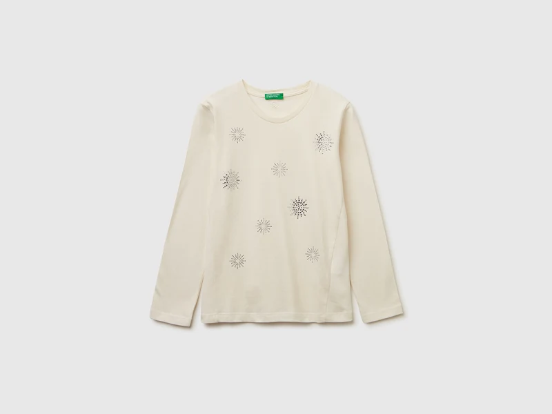 T-shirt con applicazione strass