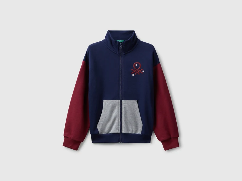 Felpa con zip e stampa