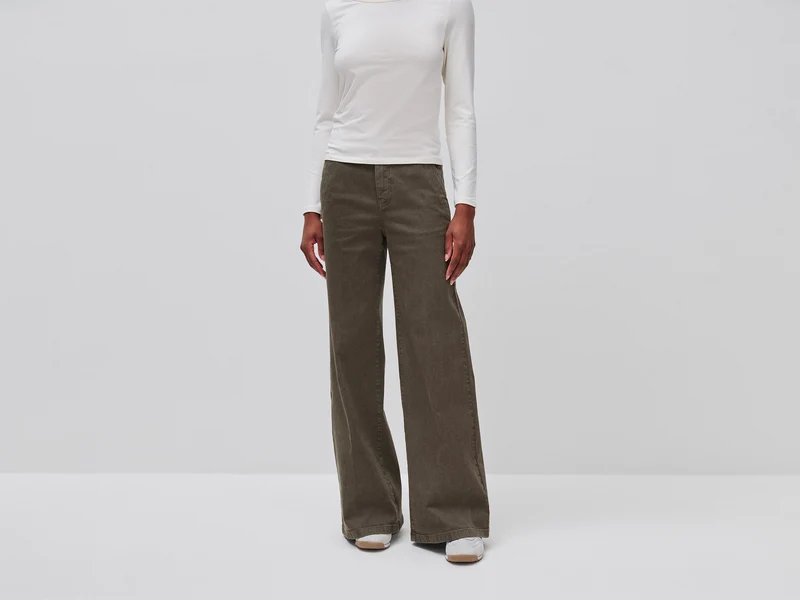Pantaloni wide leg