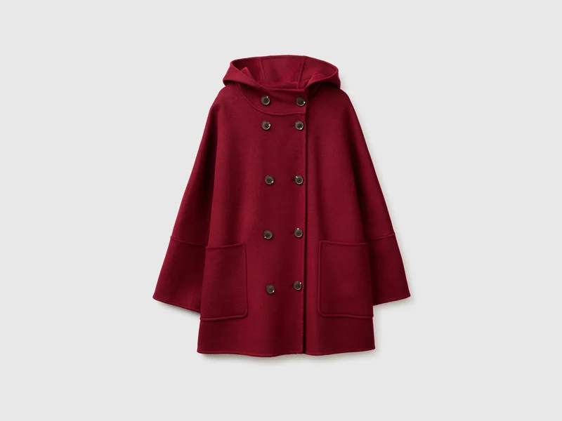 Cappotto doppiopetto con cappuccio