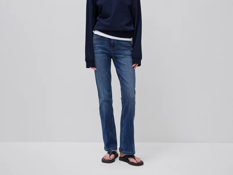 Jeans flare fit
