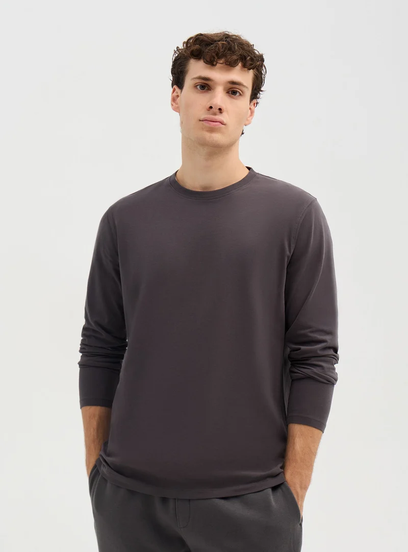 T-shirt manica lunga a tinta unita