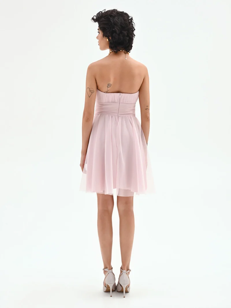 Abito corto in georgette rosa pastello