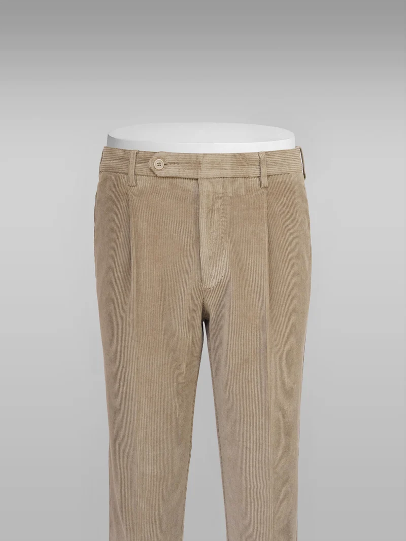 Beige corduroy sport trousers 1 pleat