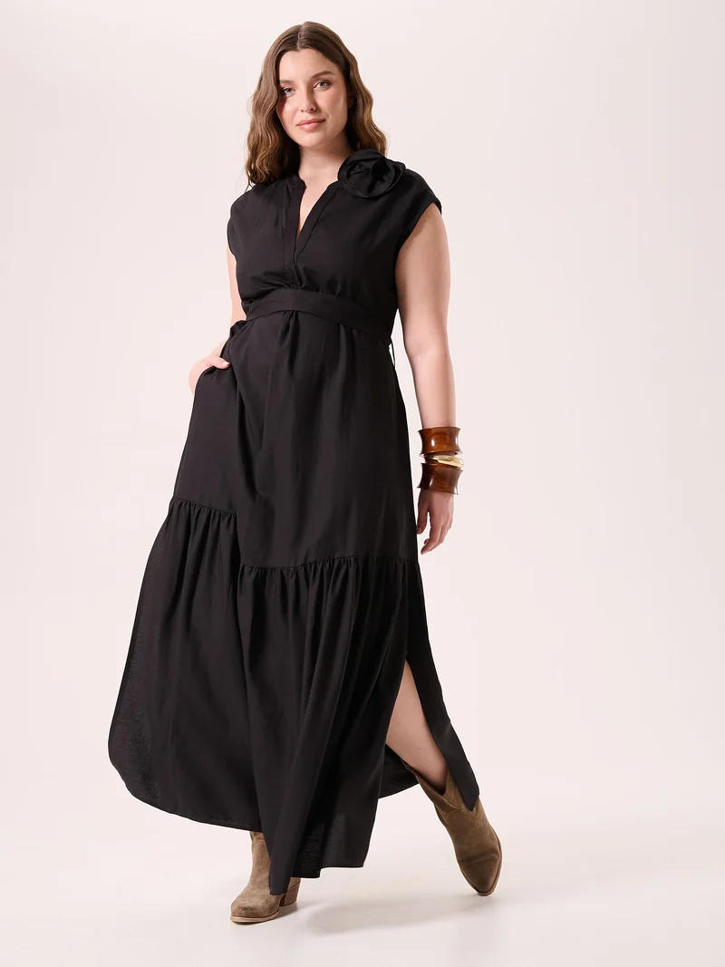 Abito Curvy Nero in Lino Viscosa