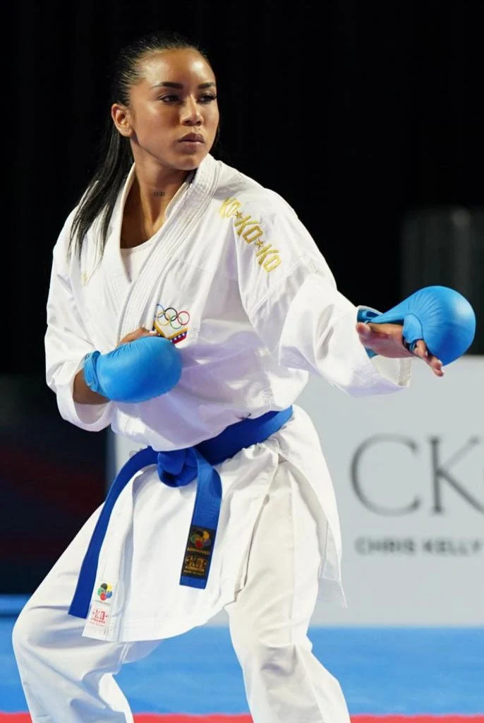Karategi KO Kumite Space Gold