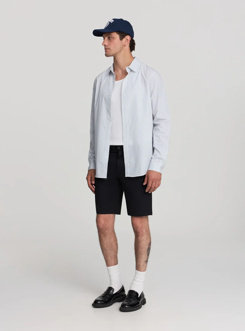 Pantaloncini chino tinta unita