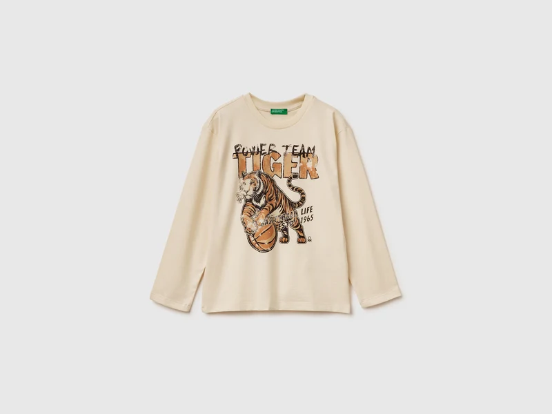 T-shirt con stampa in caldo cotone