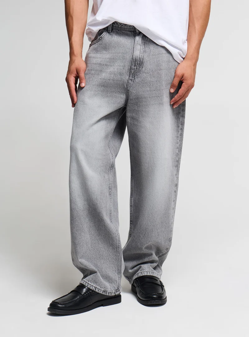 Jeans super baggy a tinta unita