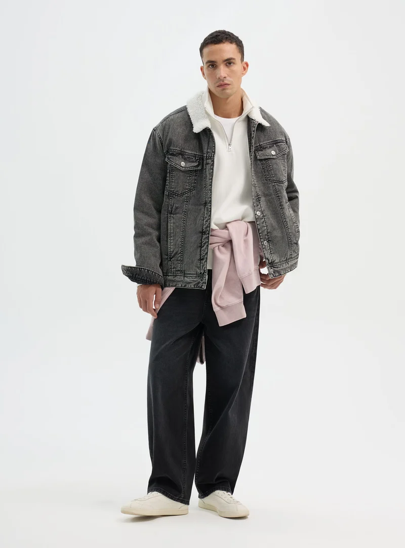 Giacca in denim imbottita con colletto effetto shearling