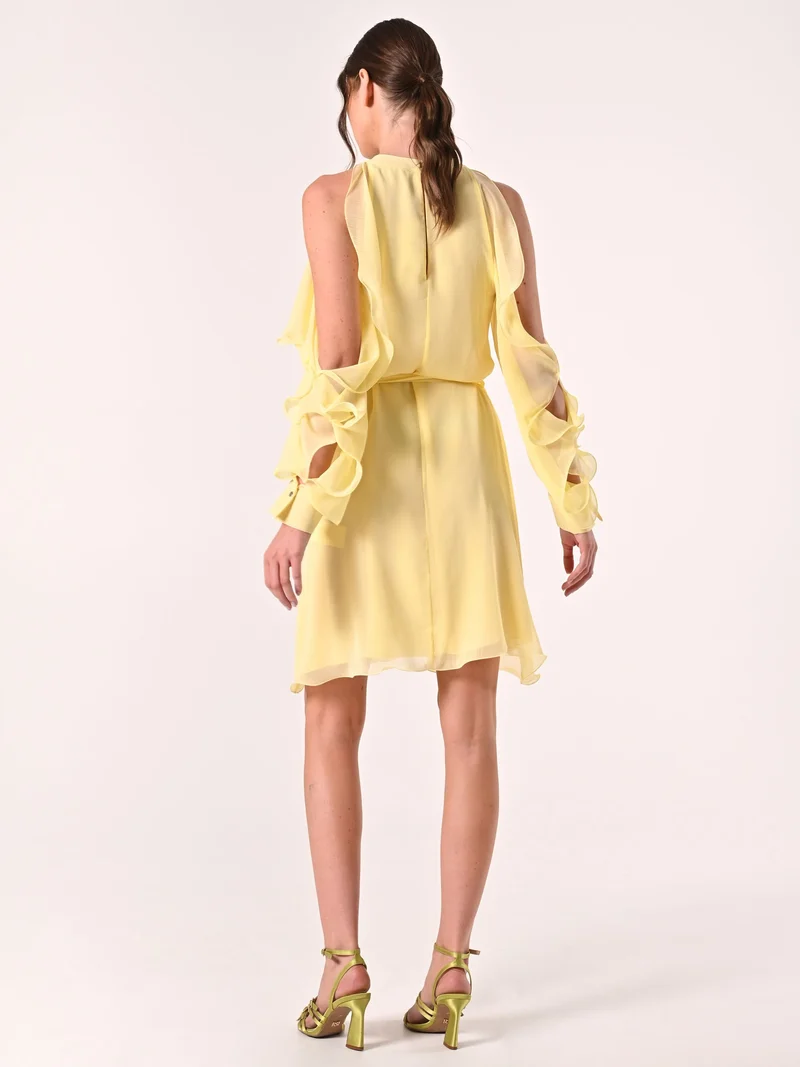 Abito Giallo con Rouches
