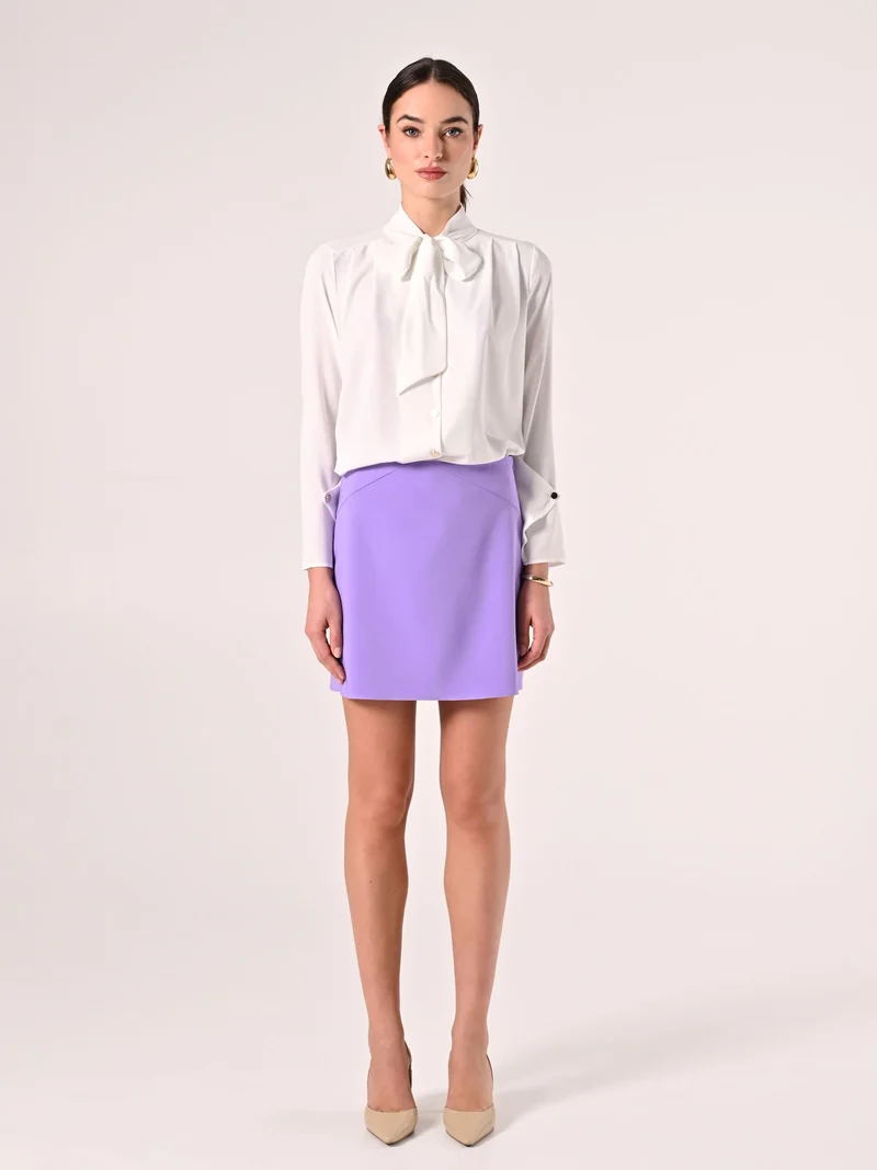 Blusa con Fiocco e Pinces Bianca