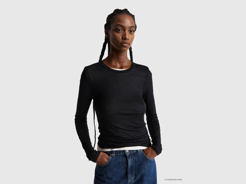 T-shirt in misto viscosa e cashmere