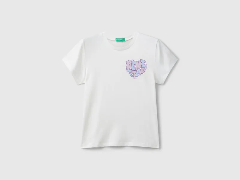 T-shirt con logo glitter
