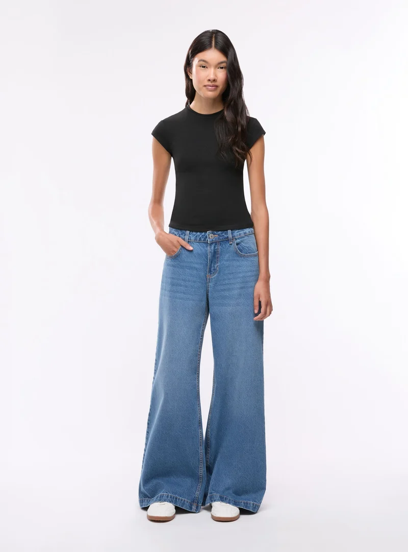 Jeans baggy a vita bassa con ricamo