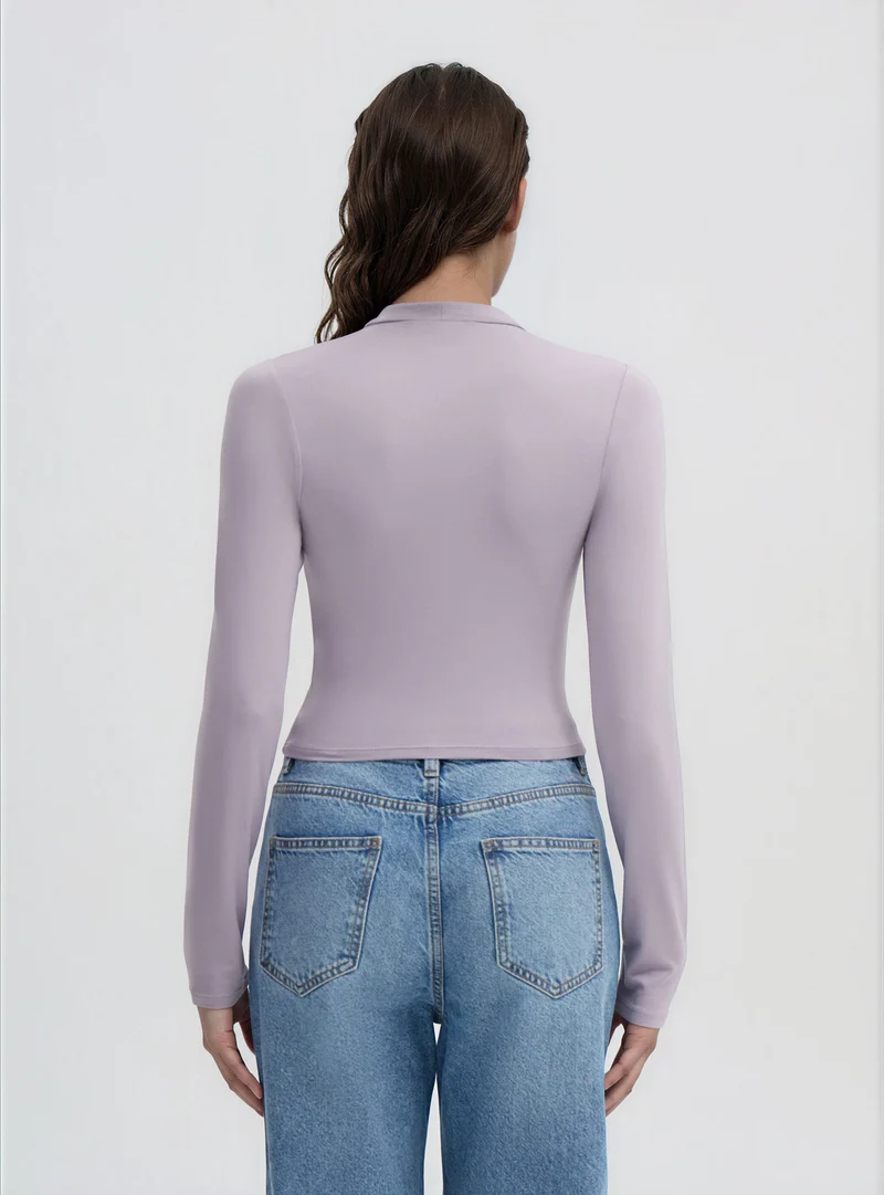 T-shirt crop a lupetto tinta unita