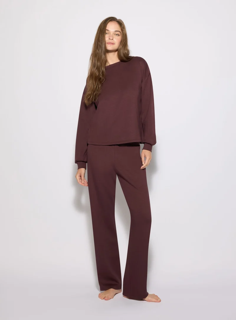 Set pigiama tinta unita con t-shirt e pantaloni