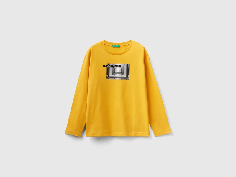 Calda t-shirt con stampa fotografica