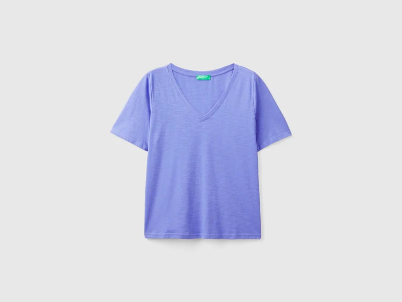 T-shirt scollo a V in cotone fiammato