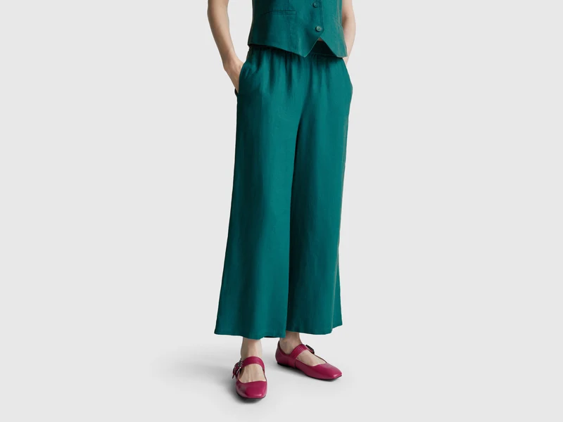 Pantaloni ampi in puro lino