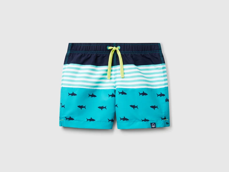 Boxer mare con righe e squali