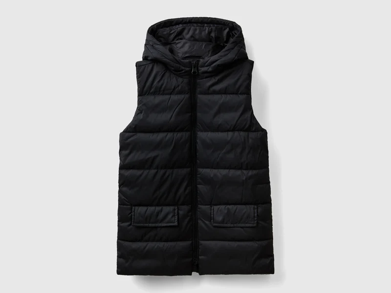 Gilet imbottito con cappuccio