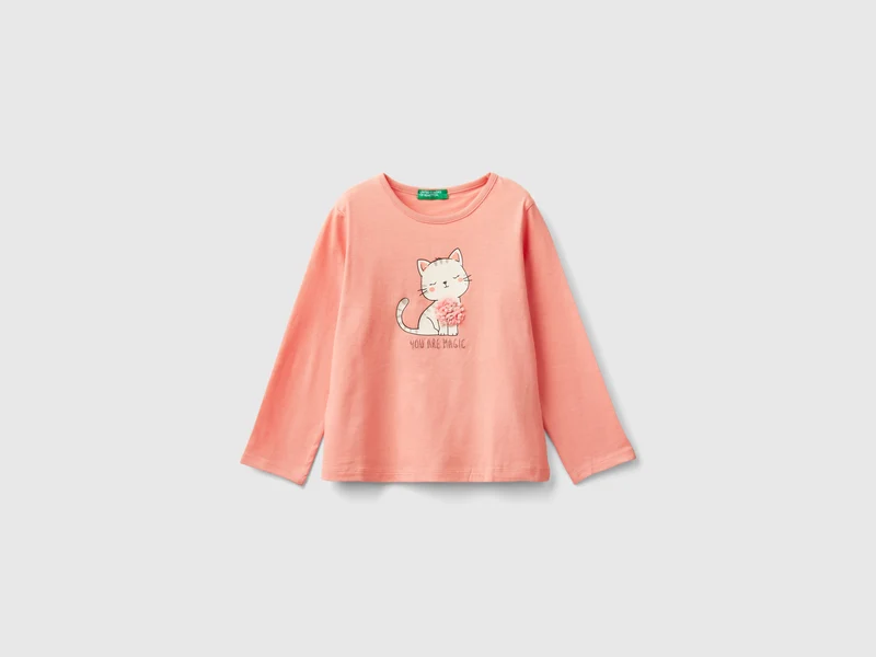 T-shirt con applicazione effetto petali