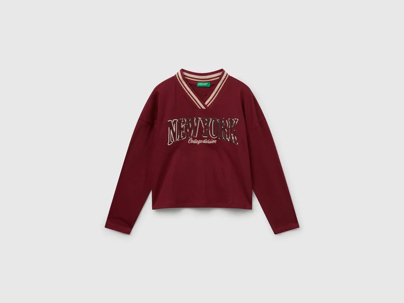 T-shirt con ricamo paillettes