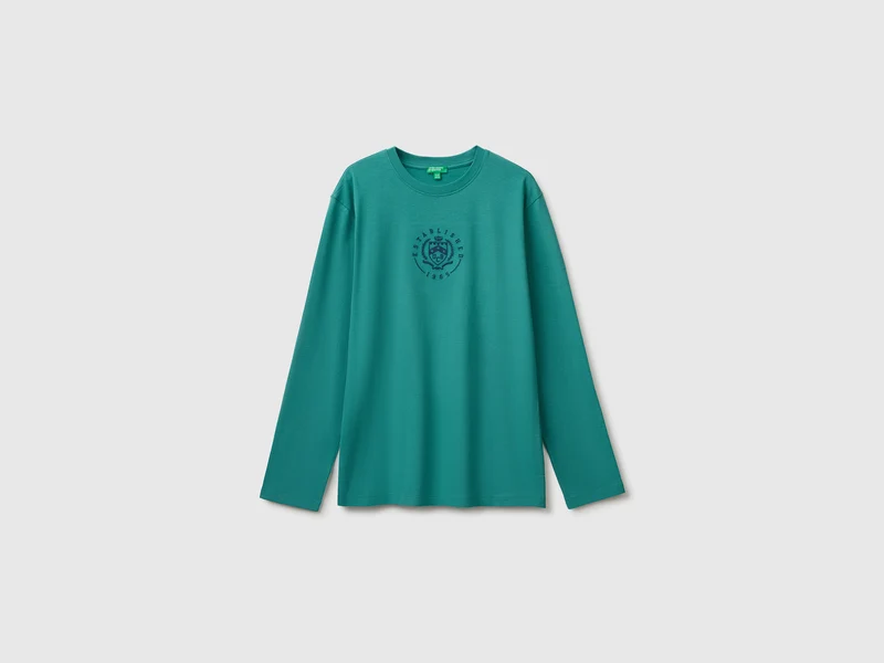 T-shirt con stampa e ricamo