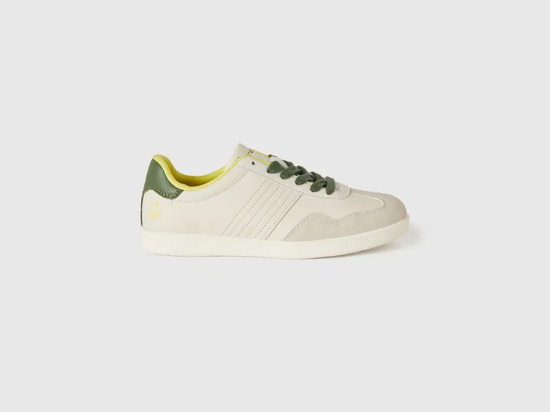 Sneakers in tessuto spalmato e scamosciato